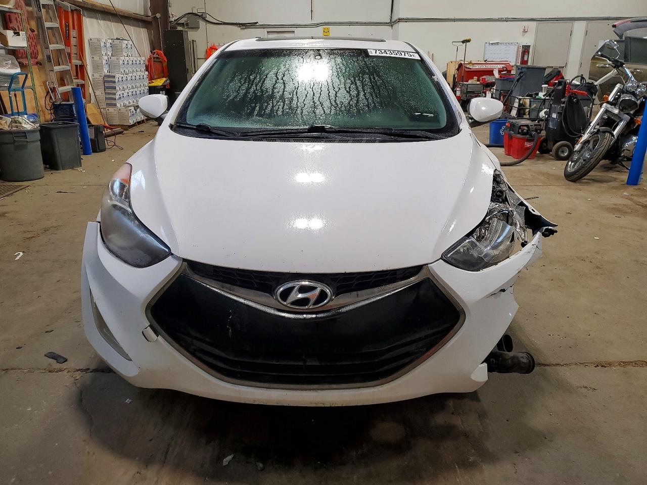 2013 Hyundai Elantra Gls 2Dr - Фото 5