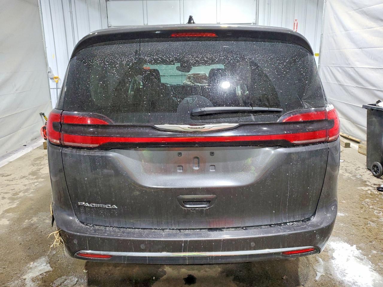 2023 Chrysler Pacifica Touring L - Image 6