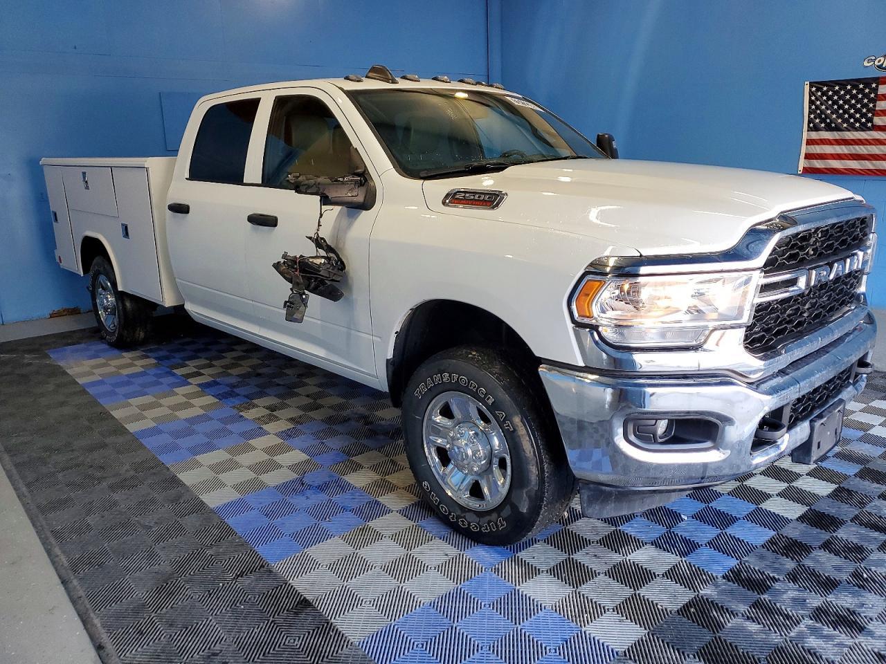 2024 Ram 2500 Utility / Service Truck - Фото 4