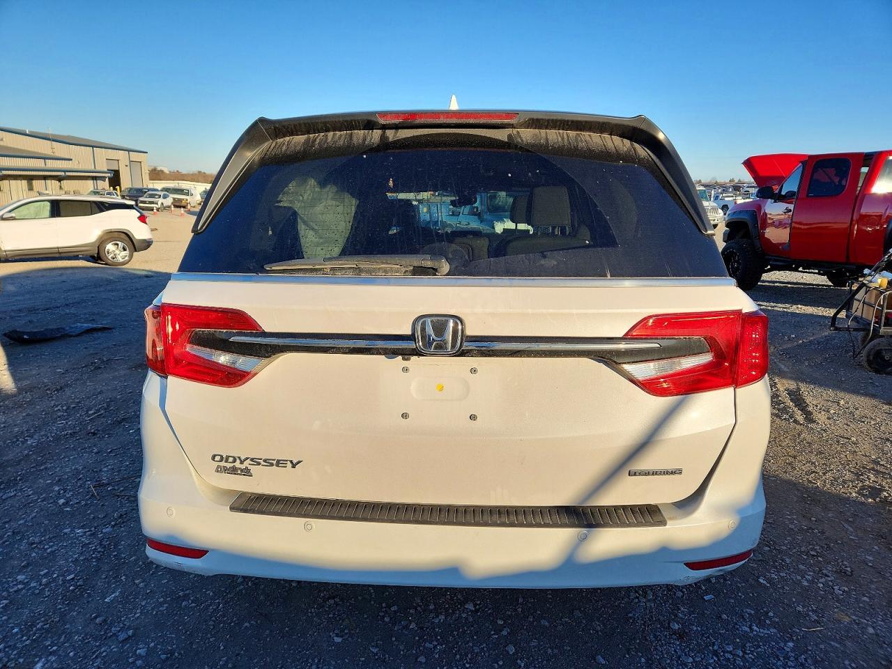 2024 Honda Odyssey Touring - Image 6