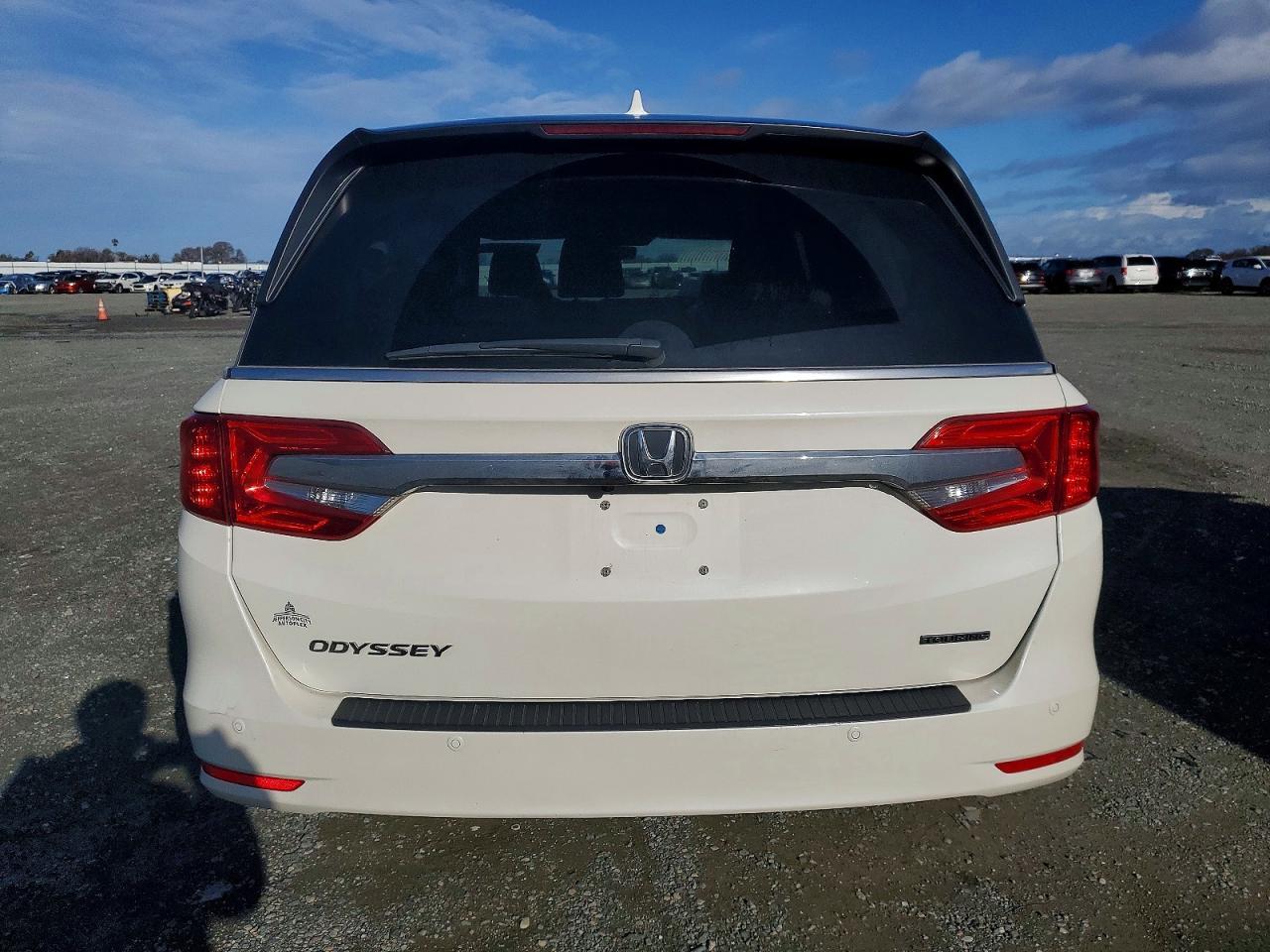2018 Honda Odyssey Touring - Фото 6