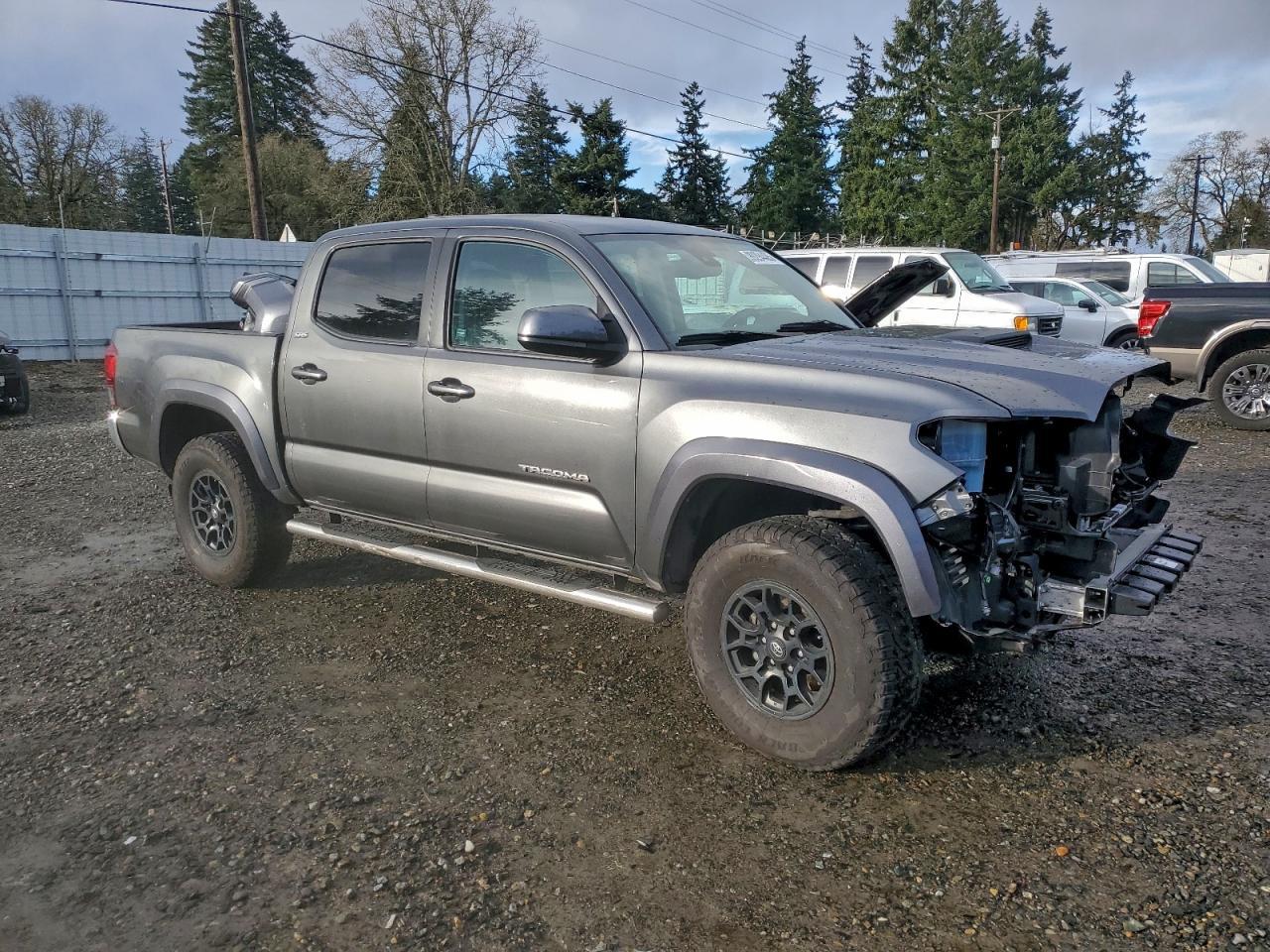 2019 Toyota Tacoma Double Cab - Фото 4