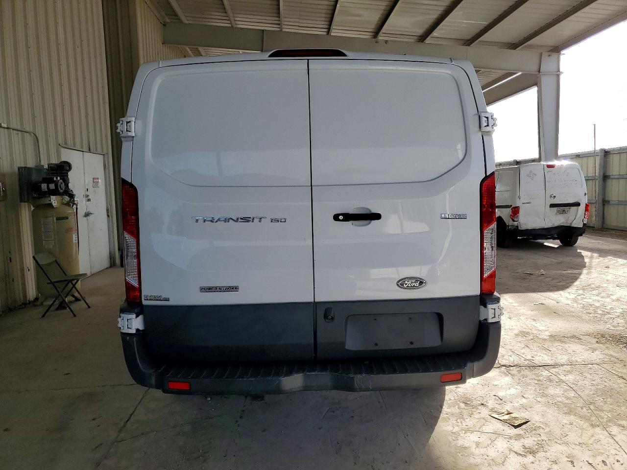 2018 Ford Transit T-150 - Фото 6