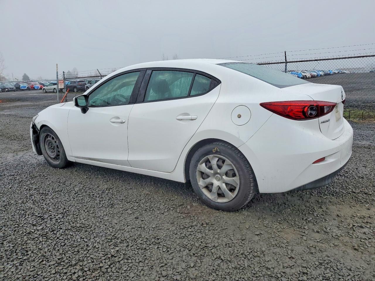 2015 Mazda 3 Sport - Фото 2