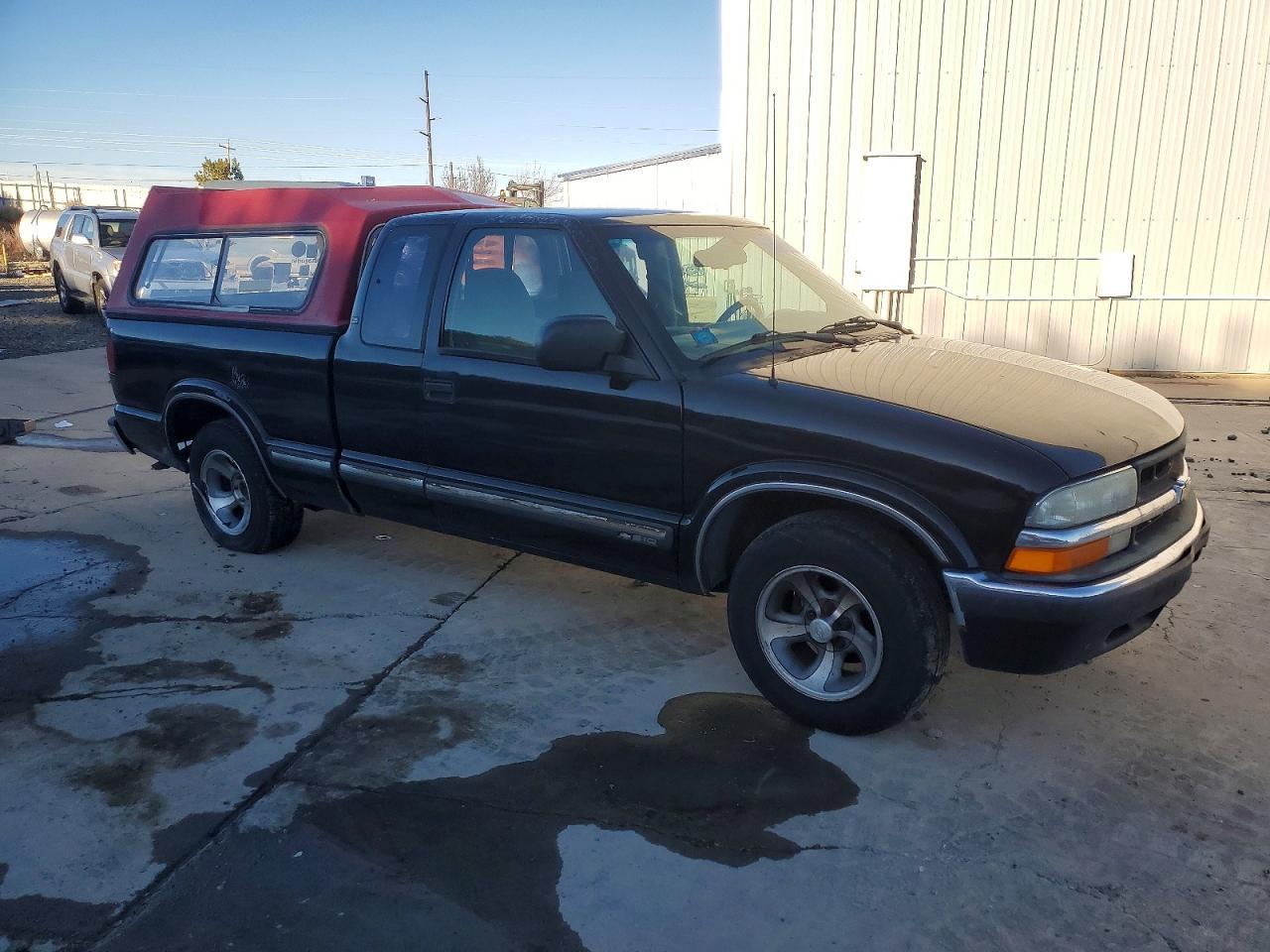 2001 Chevrolet S Truck S10 - Фото 4
