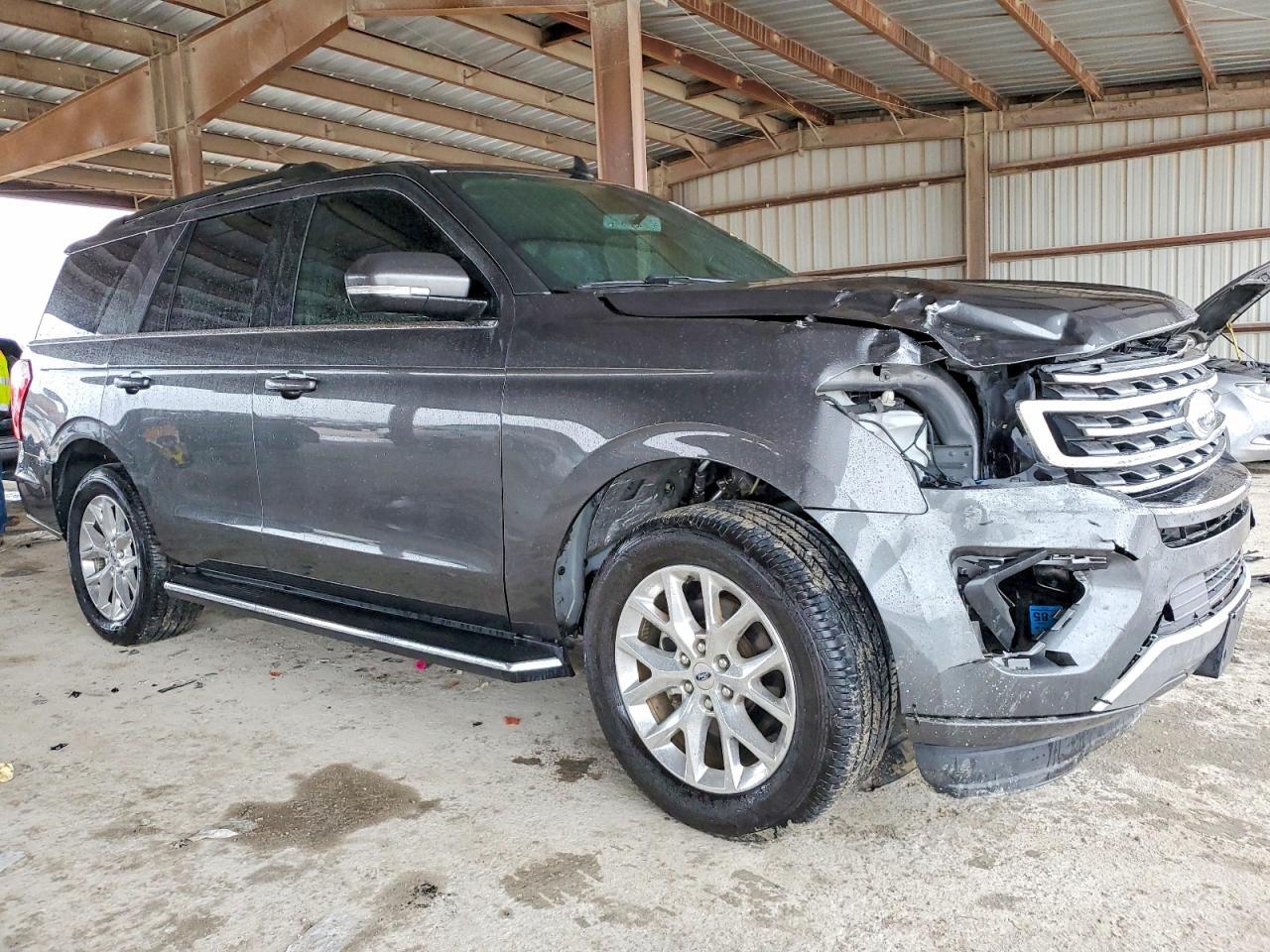 2020 Ford Expedition Xlt - Image 4