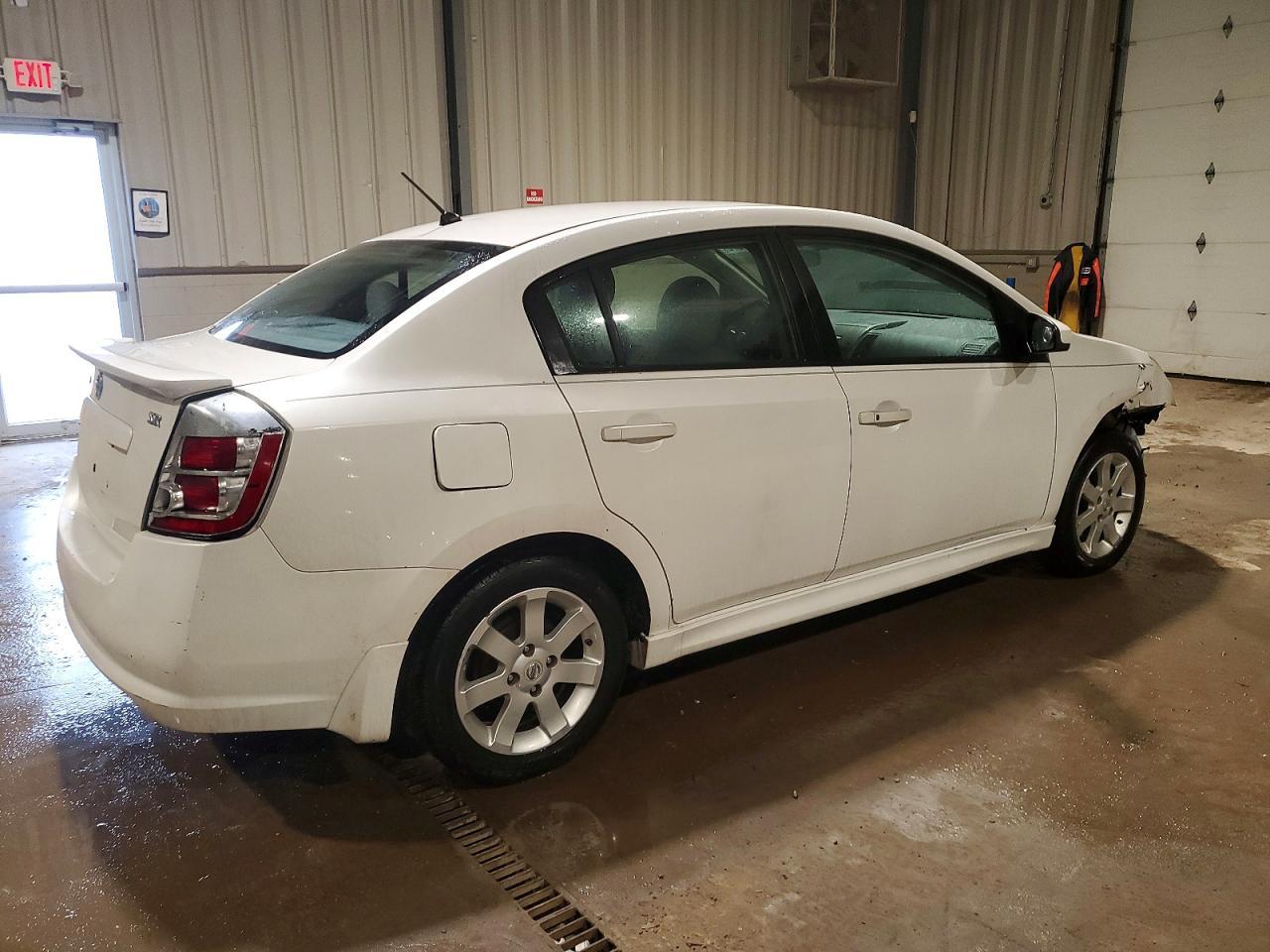 2011 Nissan Sentra 2.0 - Фото 3