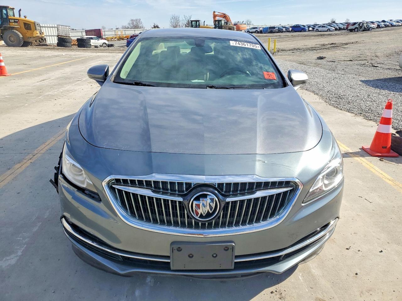 2019 Buick Lacrosse Essence - Image 5