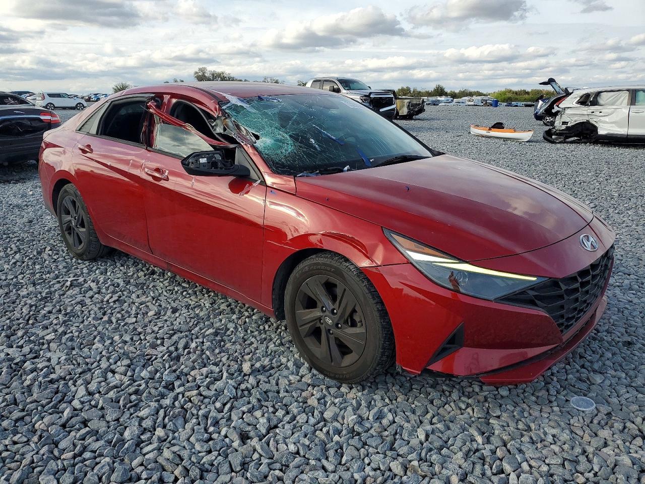 2021 Hyundai Elantra Sel - Фото 4