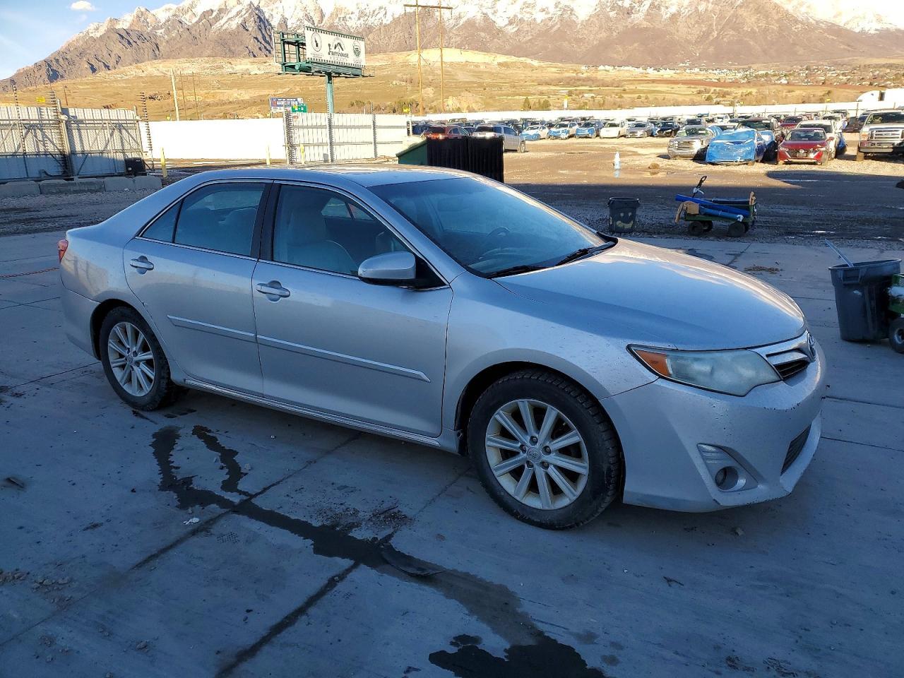 2014 Toyota Camry - Фото 4