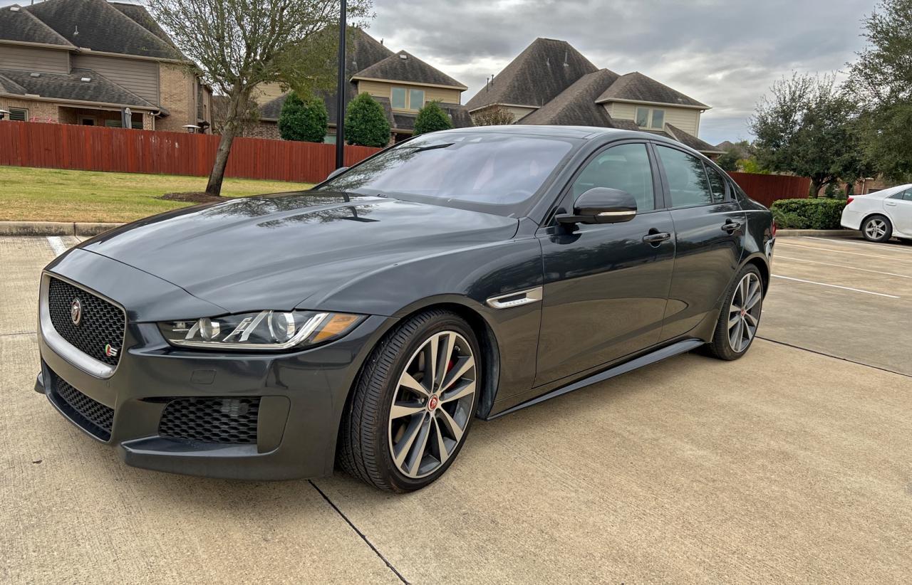 2019 Jaguar Xe S - Image 2