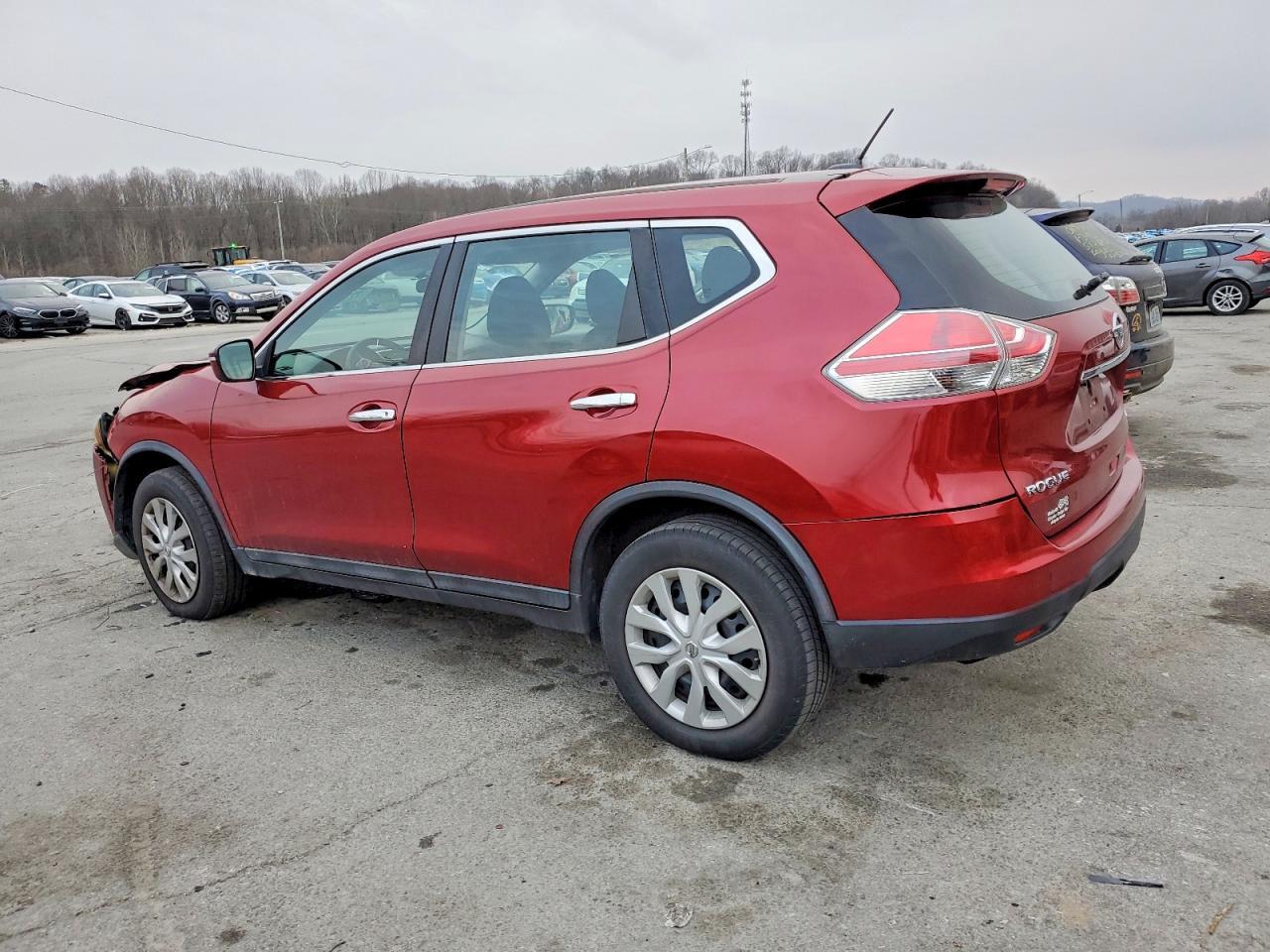 2015 Nissan Rogue S - Фото 2