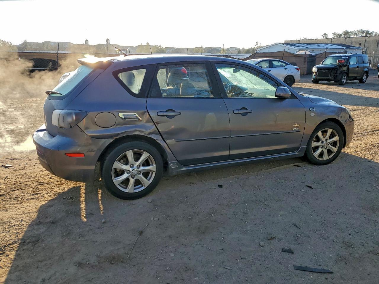 2008 Mazda 3 Hatchback - Image 3