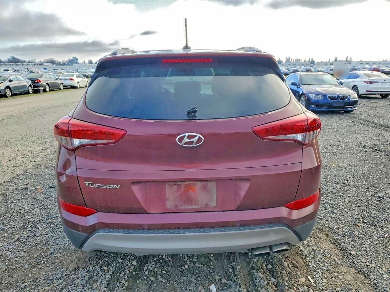 2017 Hyundai Tucson Limited - Image 6