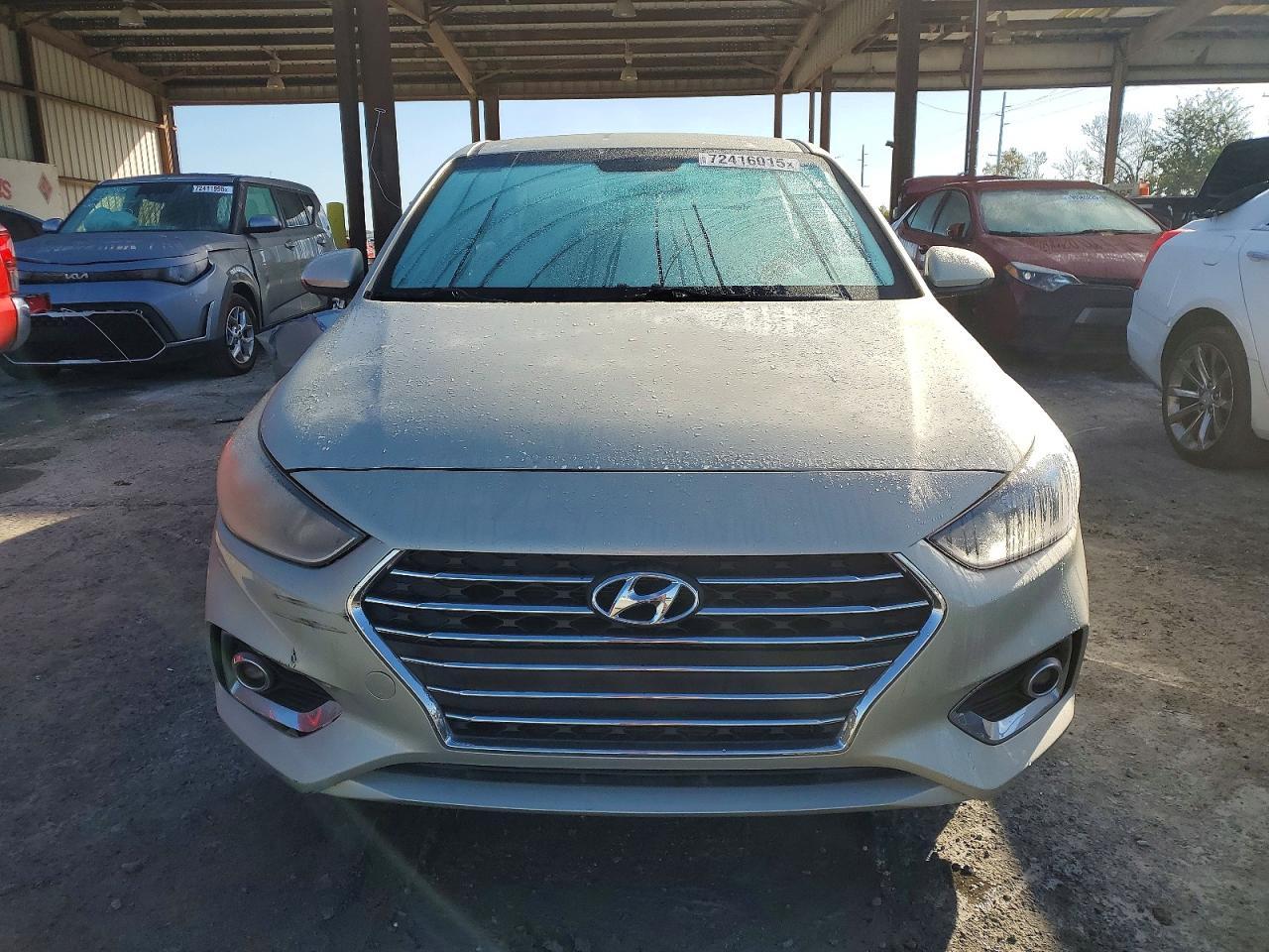 2020 Hyundai Accent Se - Фото 5