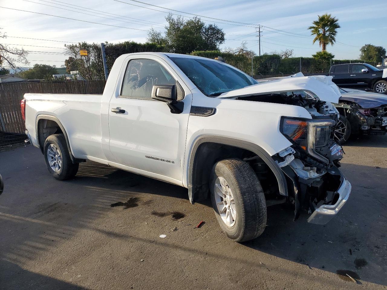 2023 GMC Sierra C1500 - Фото 4