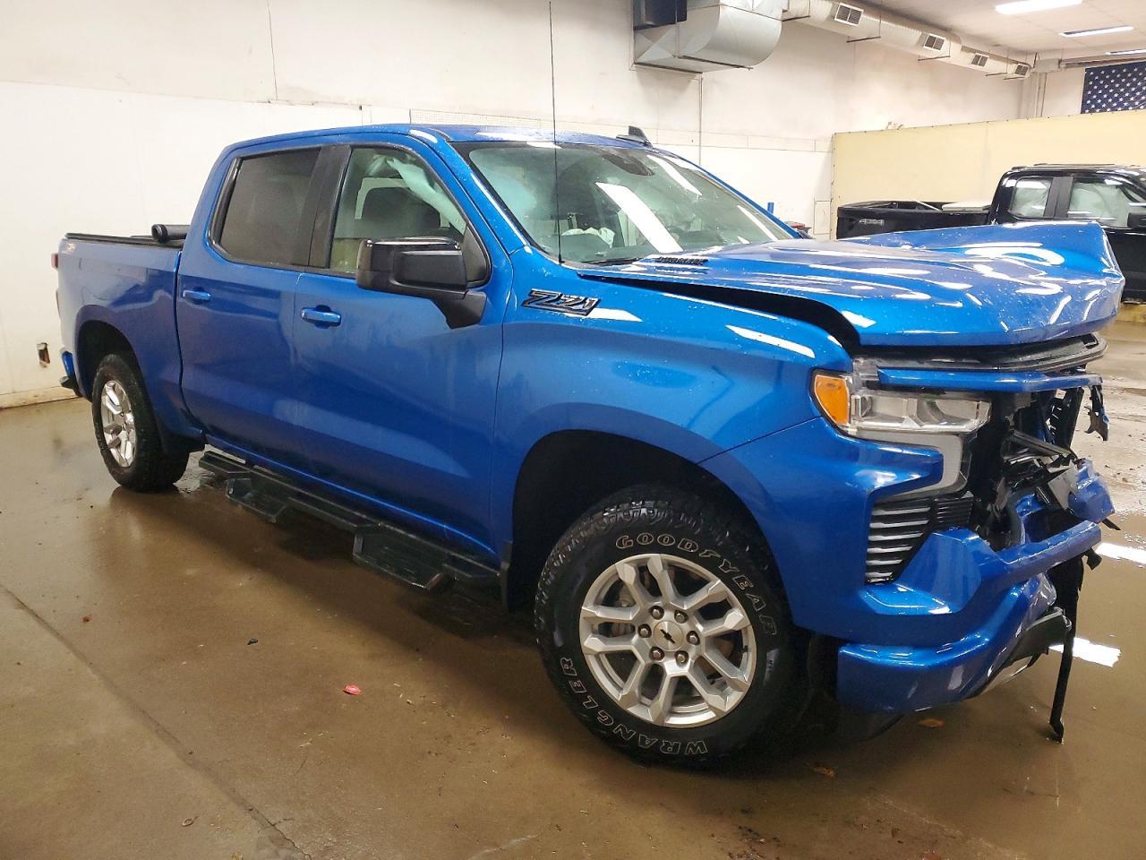2023 Chevrolet Silverado K1500 Rst - Image 4