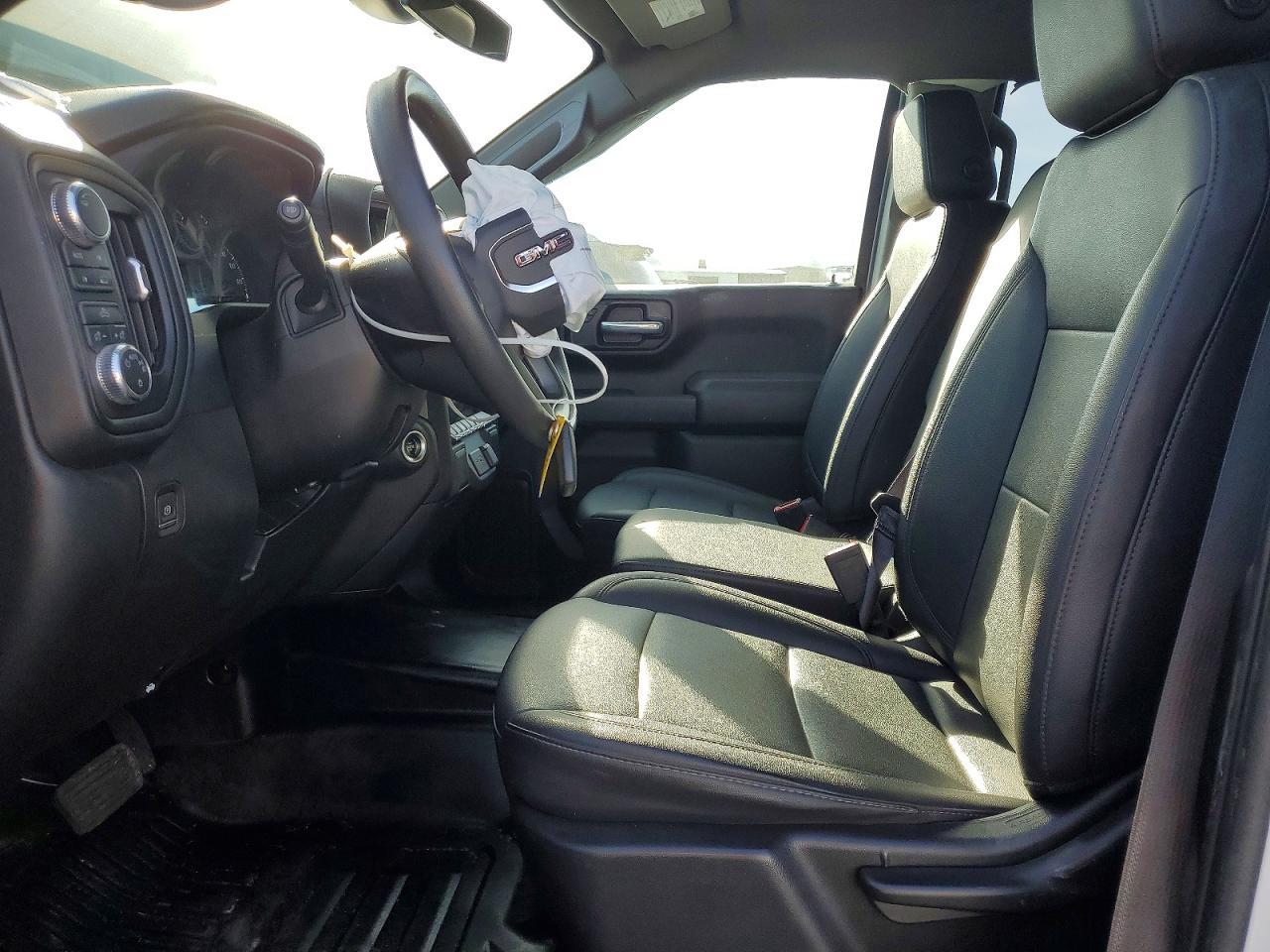 2022 GMC Sierra K1500 - Image 7