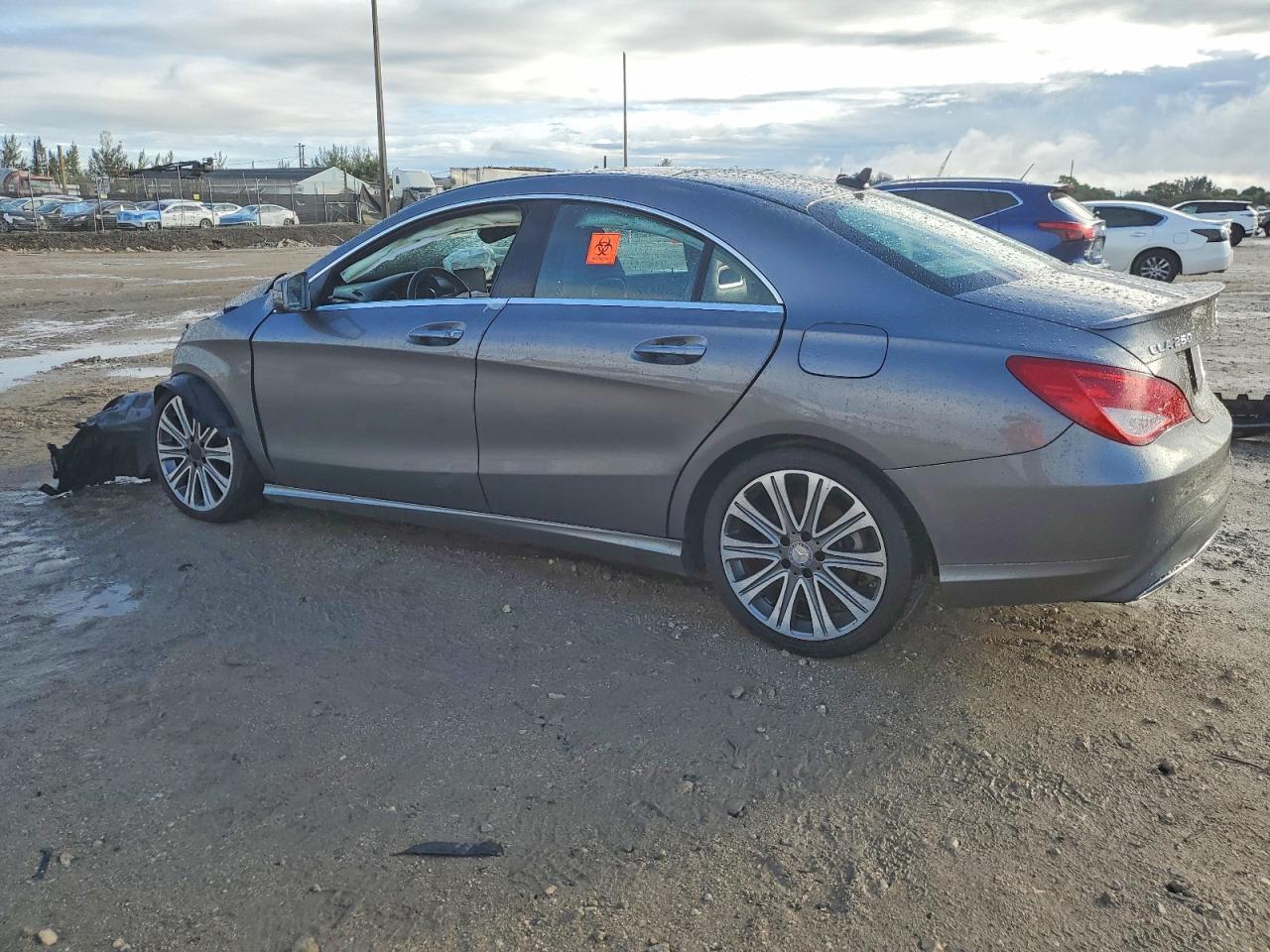 2017 Mercedes-Benz Cla 250 4Matic - Фото 2