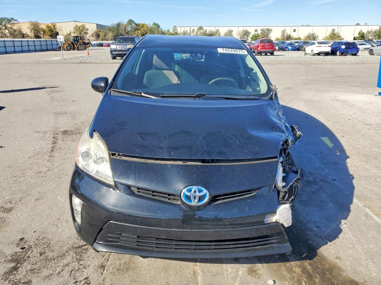 2014 Toyota Prius Two - Фото 5