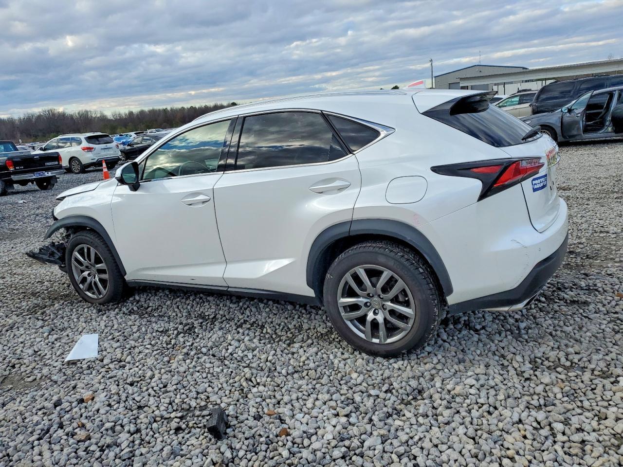 2015 Lexus Nx - Image 2