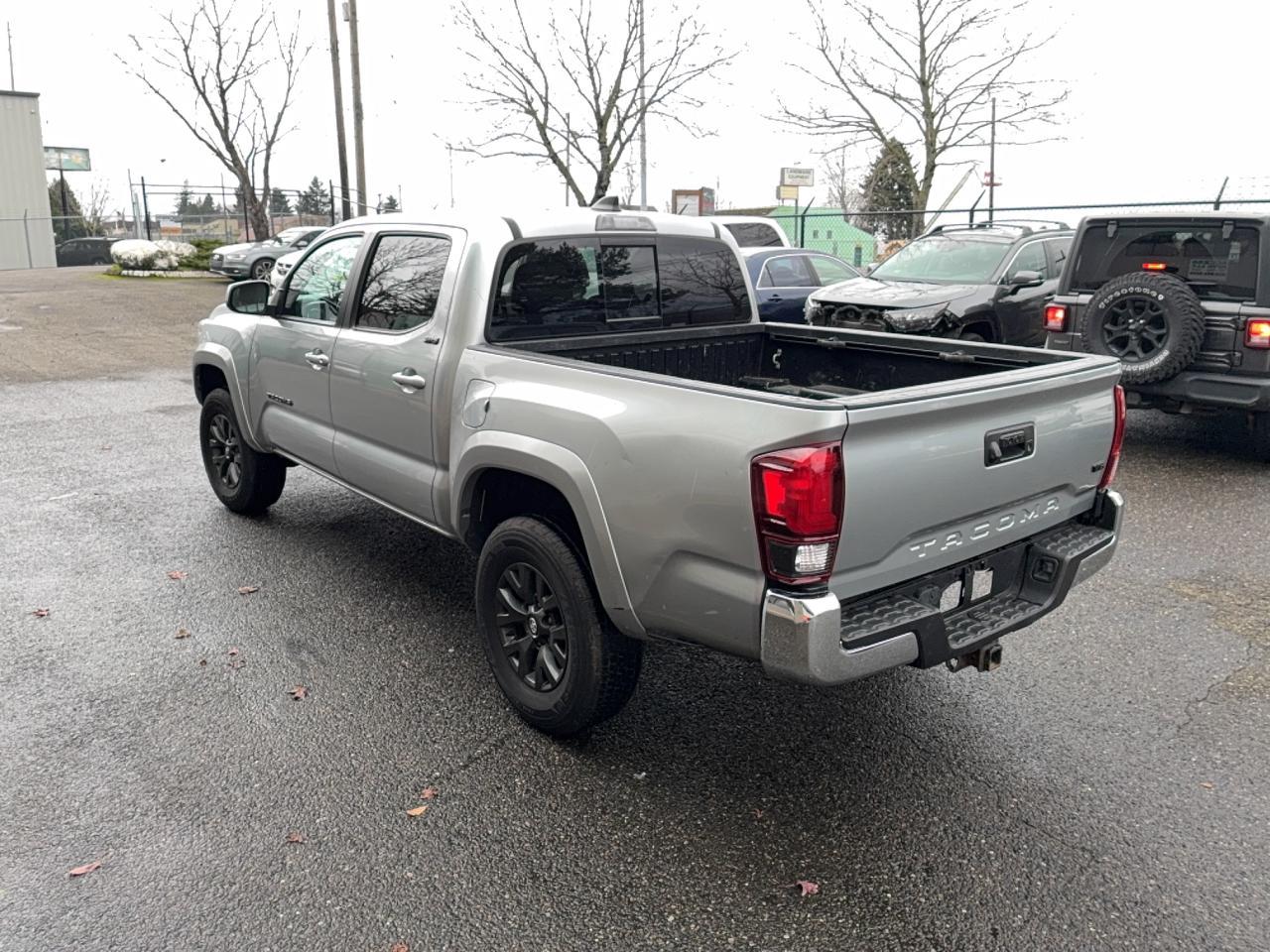 2023 Toyota Tacoma Double Cab - Image 3