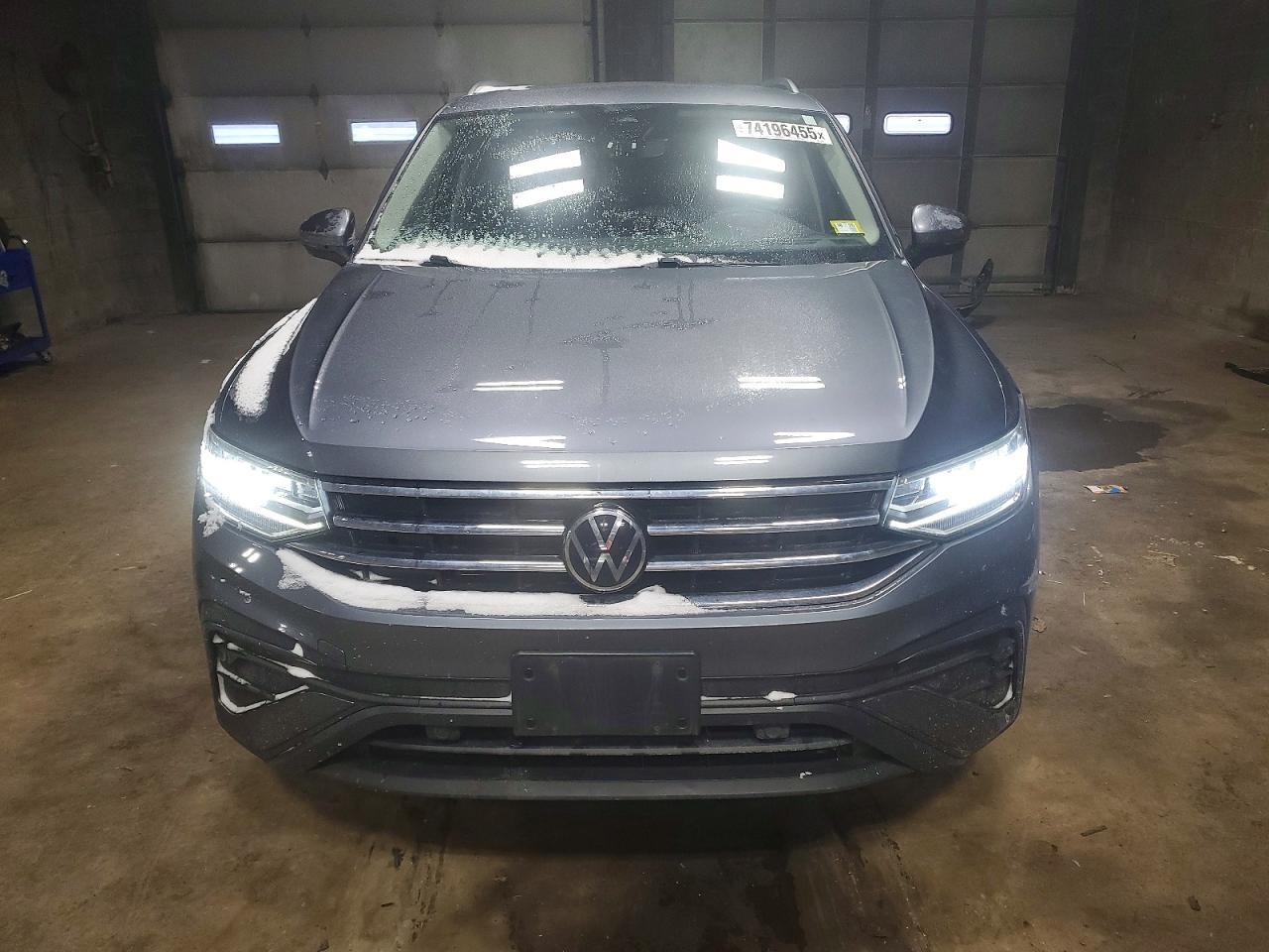2022 Volkswagen Tiguan Se - Фото 5