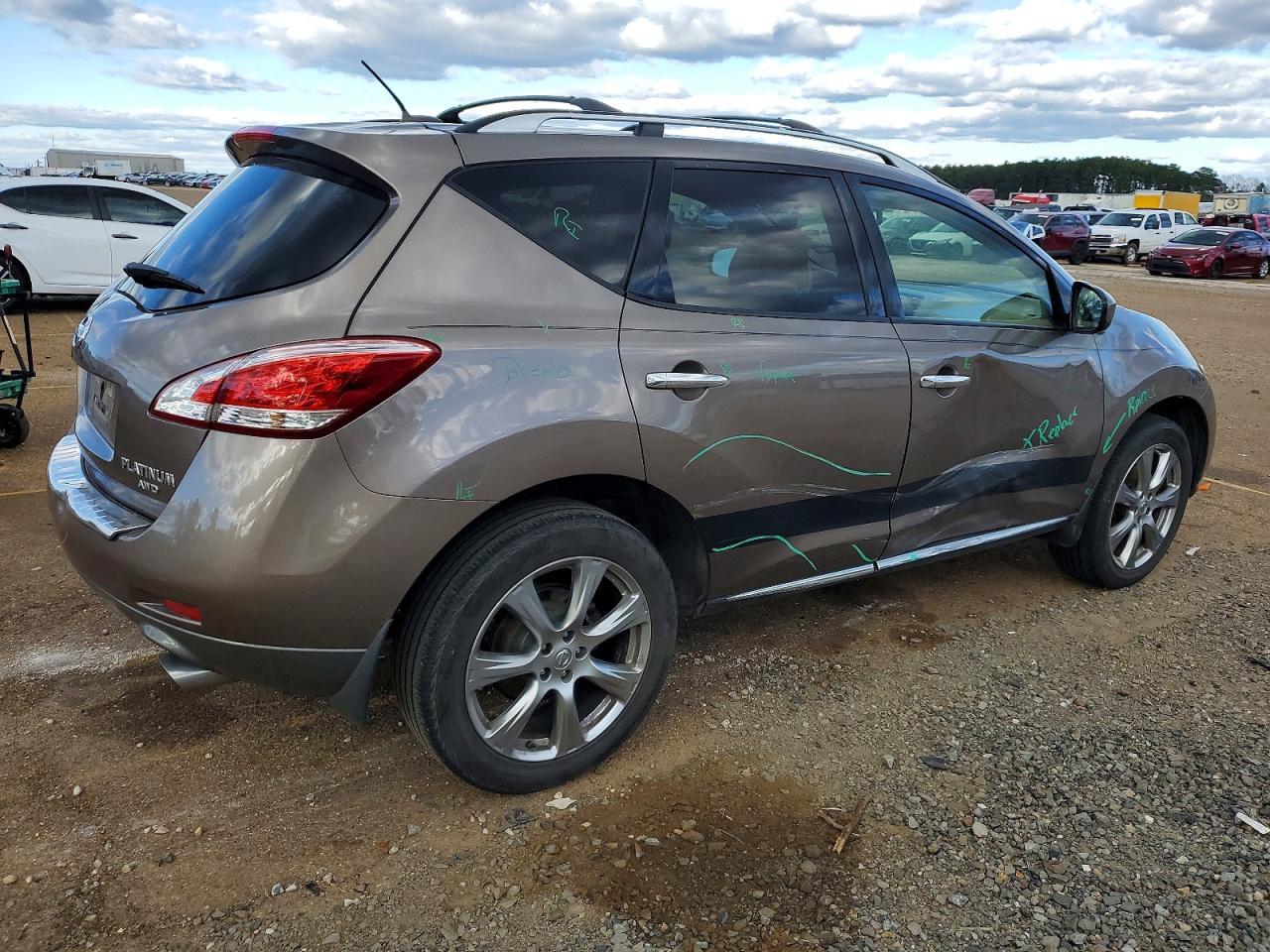 2014 Nissan Murano S - Image 3