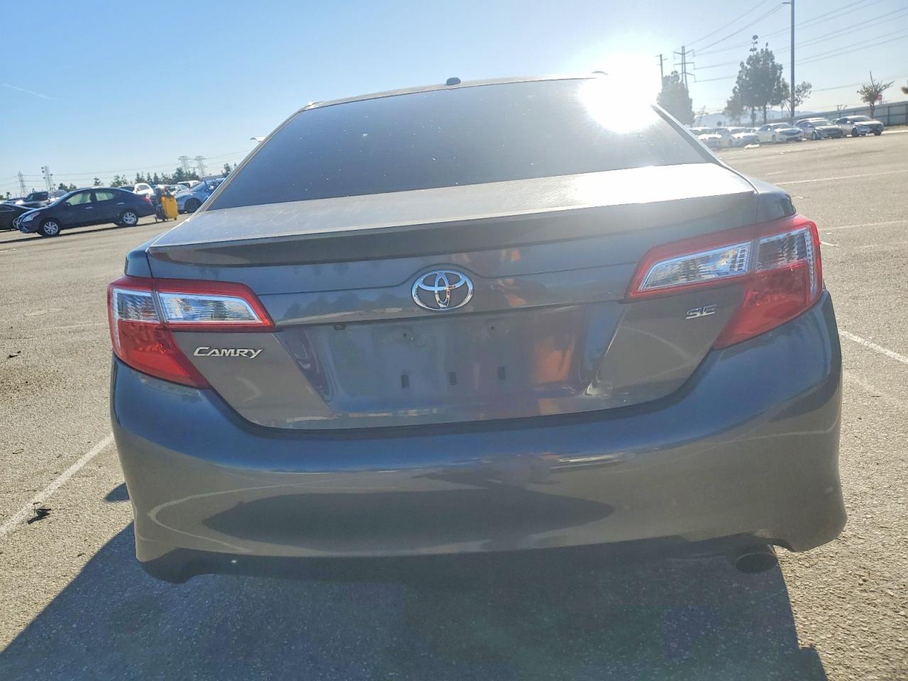 2012 Toyota Camry Se - Image 6