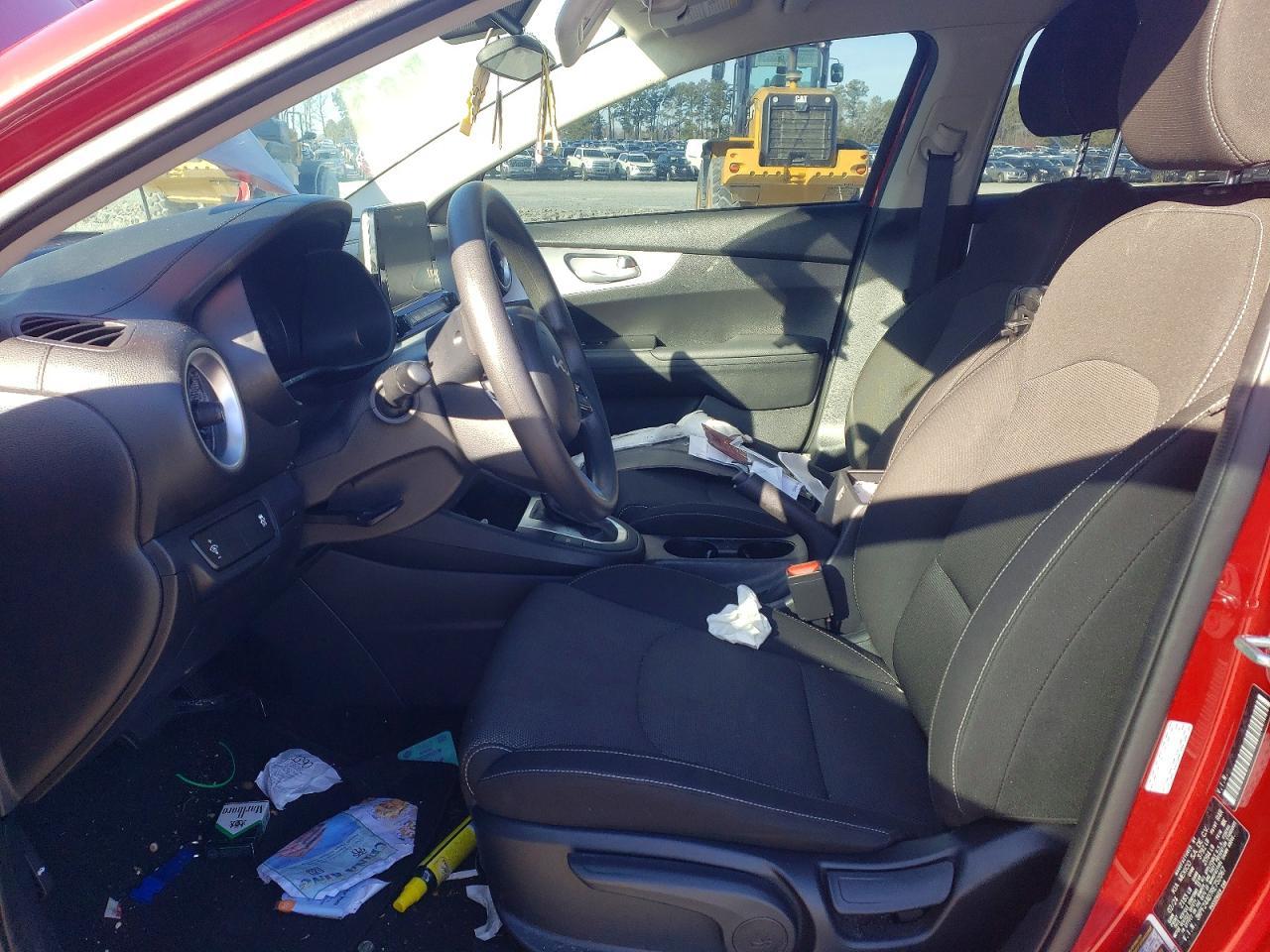 2024 Kia Forte Lx - Image 7