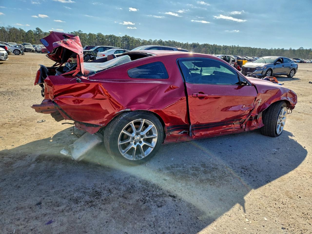 2011 Ford Mustang - Фото 3