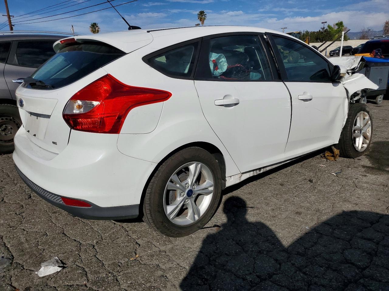 2014 Ford Focus Titanium - Image 3
