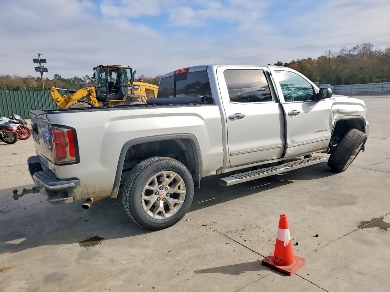 2017 GMC Sierra K1500 Slt - Image 3