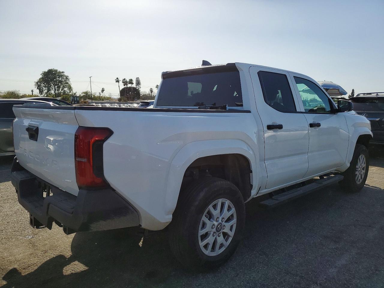 2025 Toyota Tacoma Double Cab - Фото 3