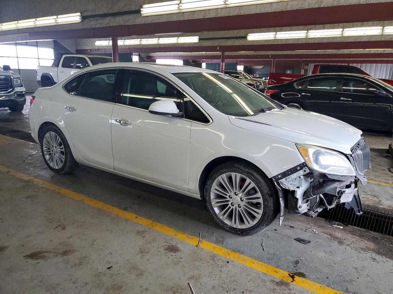 2015 Buick Verano - Image 4