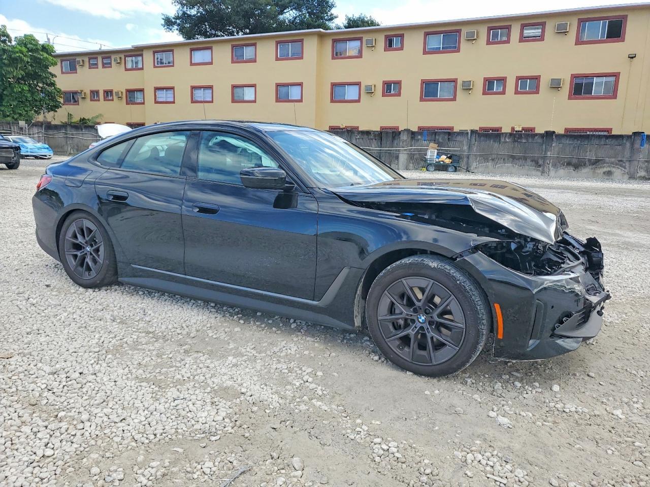 2025 BMW I4 Edrive 40 - Фото 4