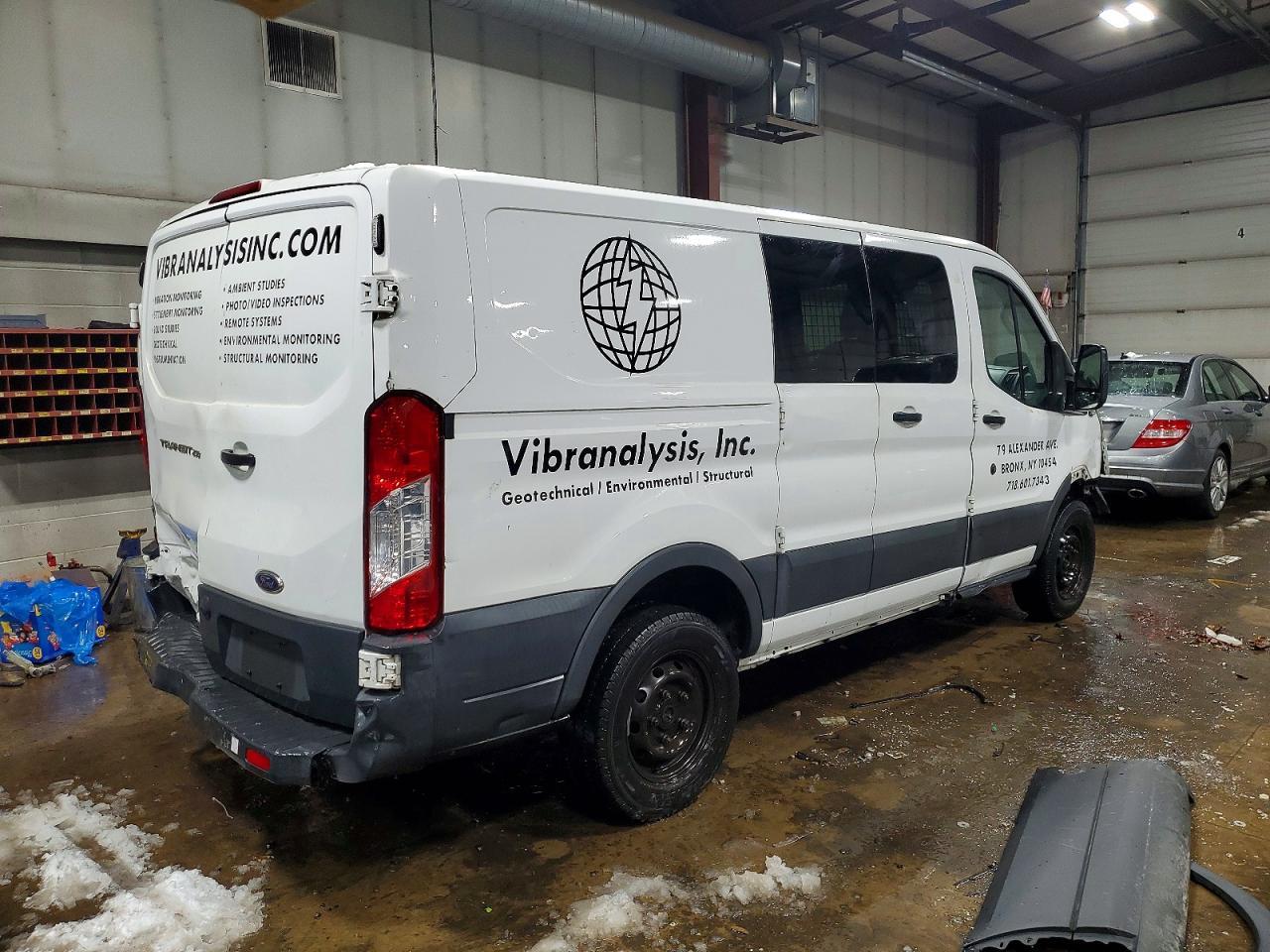 2016 Ford Transit T-250 - Image 3