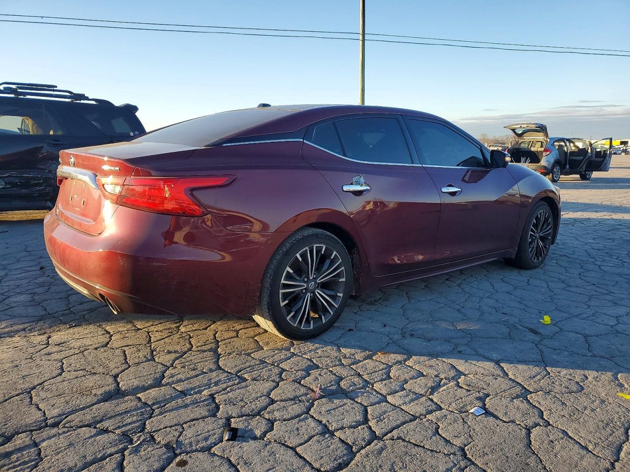 2017 Nissan Maxima 3.5S - Фото 3