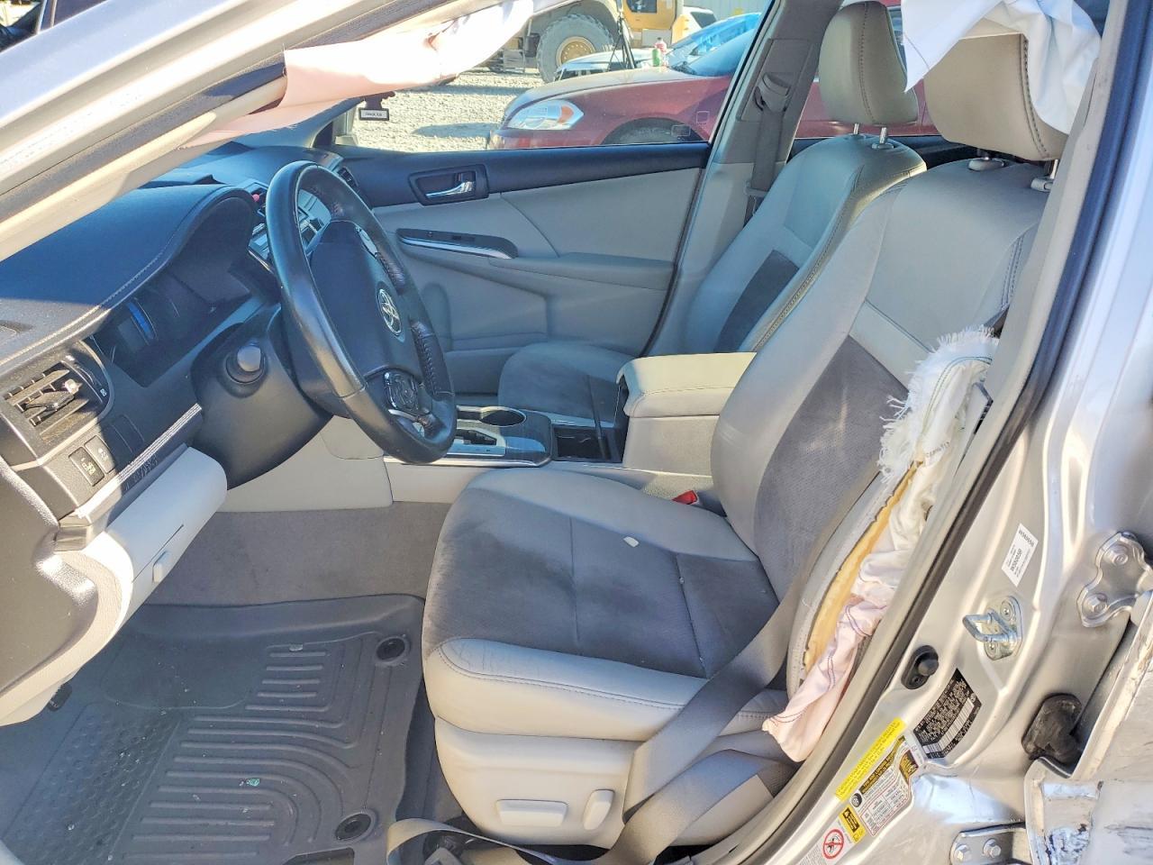 2012 Toyota Camry Hybrid - Фото 7