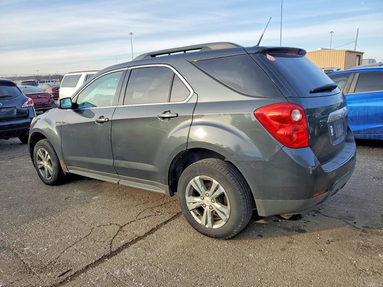 2012 Chevrolet Equinox Lt - Image 2