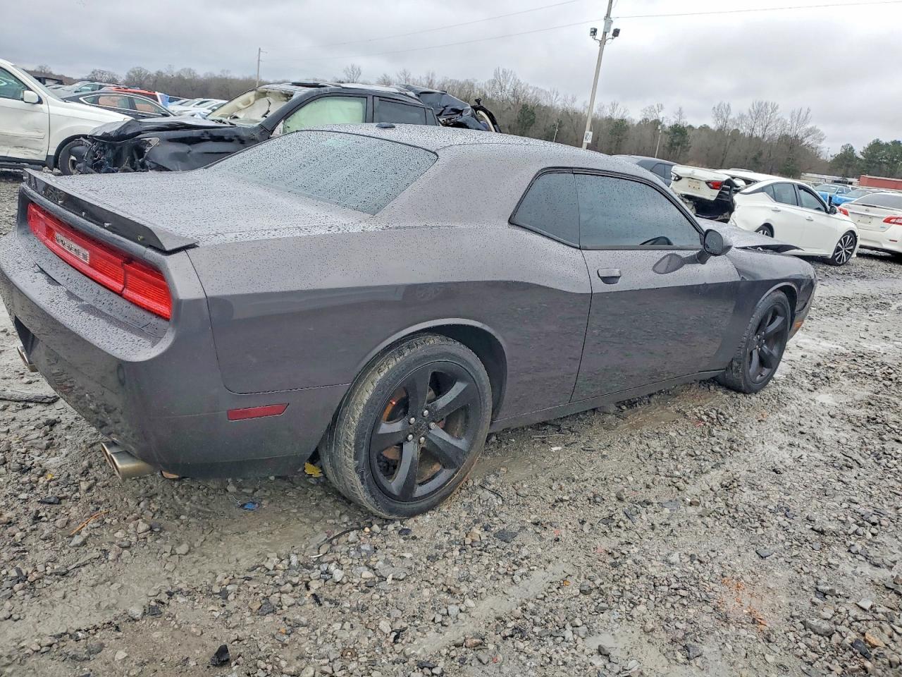 2013 Dodge Challenger Sxt - Фото 3