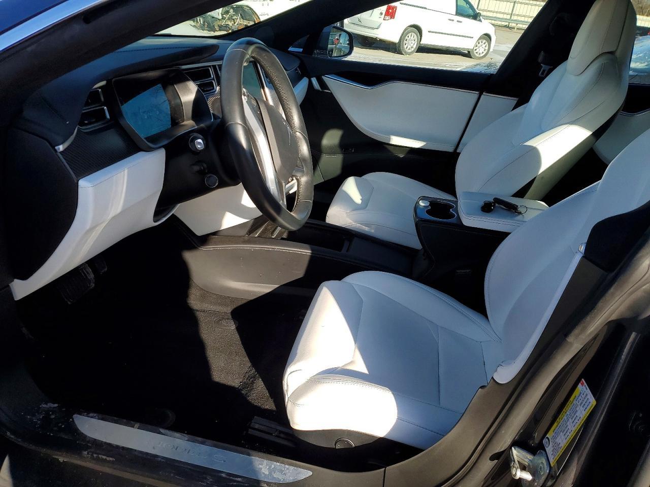 2017 Tesla Model S - Фото 7