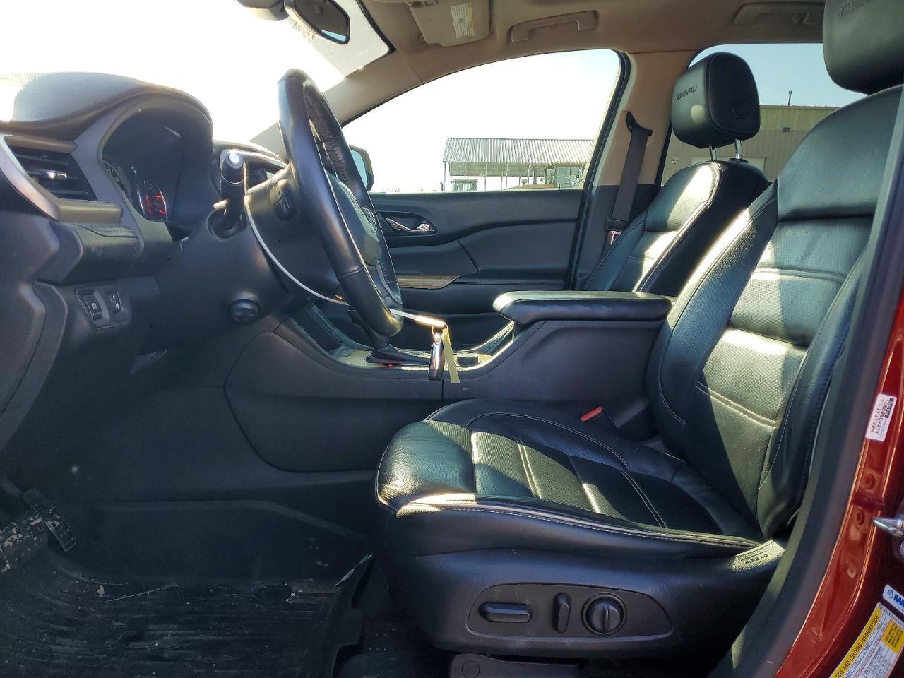 2017 GMC Acadia Denali - Image 7
