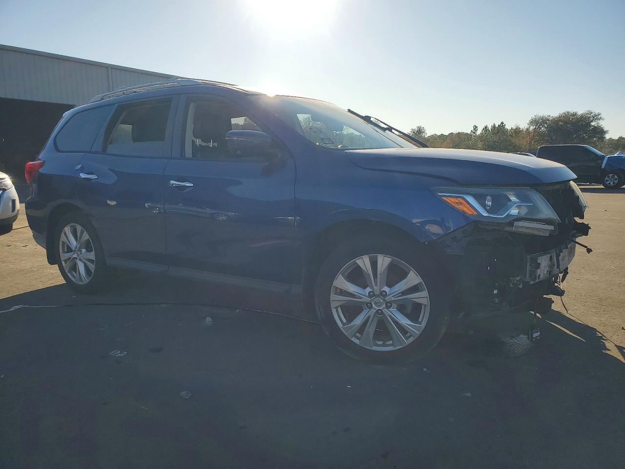 2018 Nissan Pathfinder Sl - Фото 4
