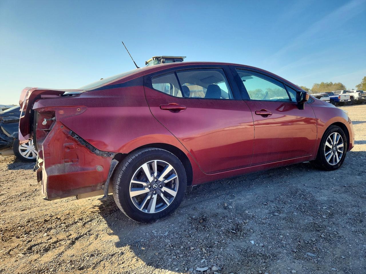 2020 Niss Versa S - Фото 3