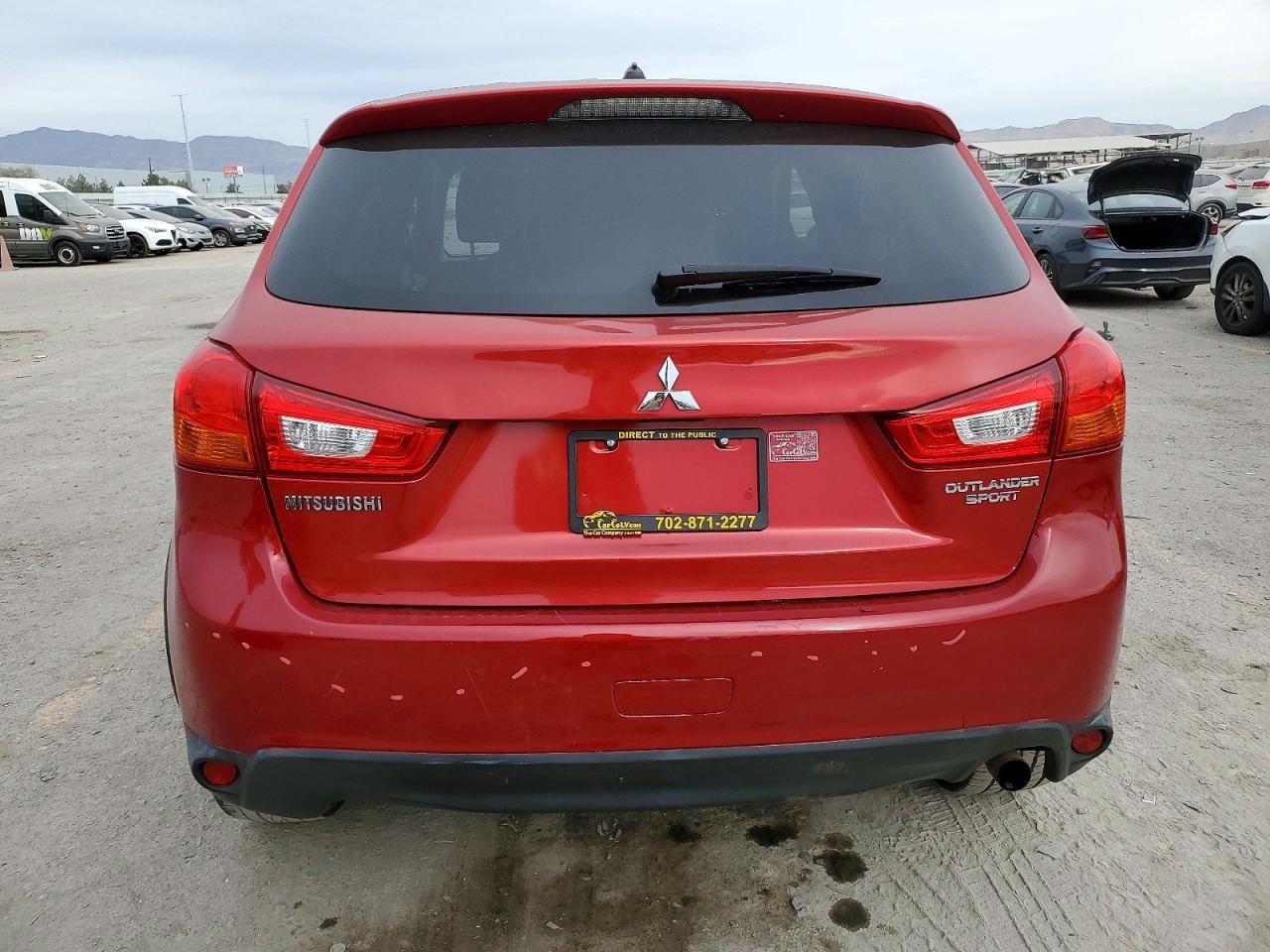 2016 Mitsubishi Outlander Sport Es - Image 6
