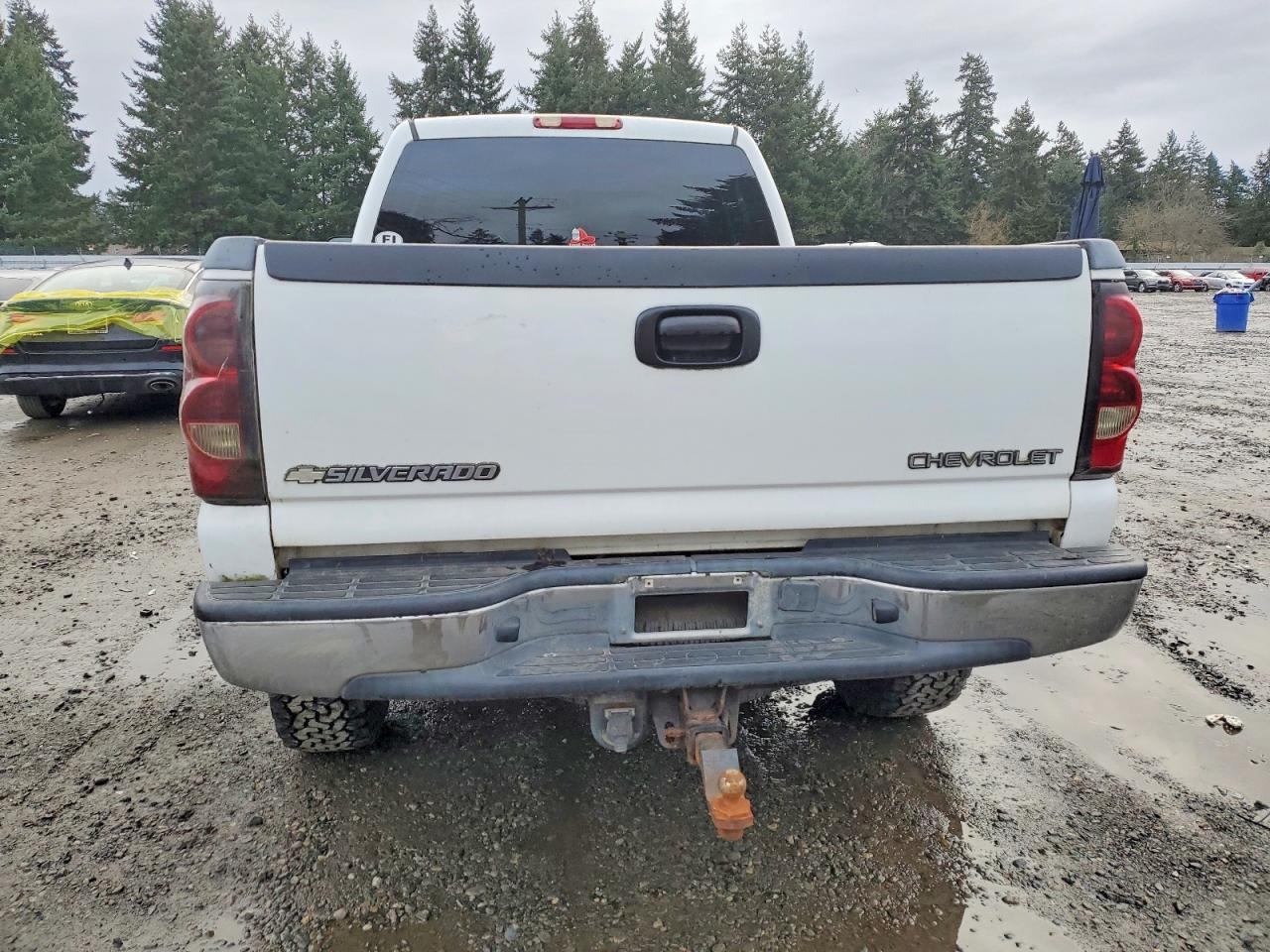 2005 Chevrolet Silverado K2500 Heavy Duty - Image 6