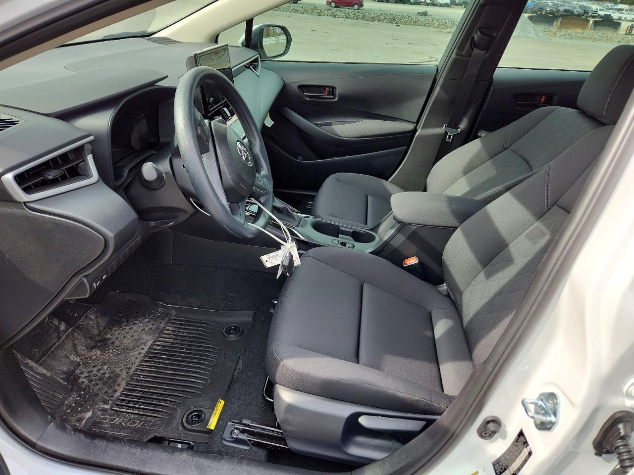 2026 Toyota Corolla Le - Фото 7