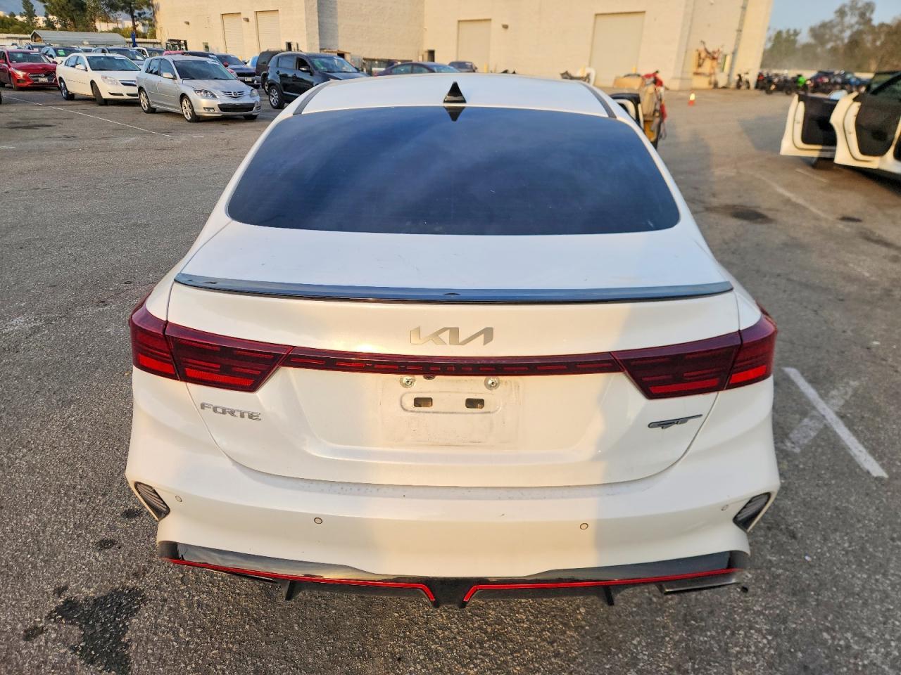 2022 Kia Forte Gt - Image 6