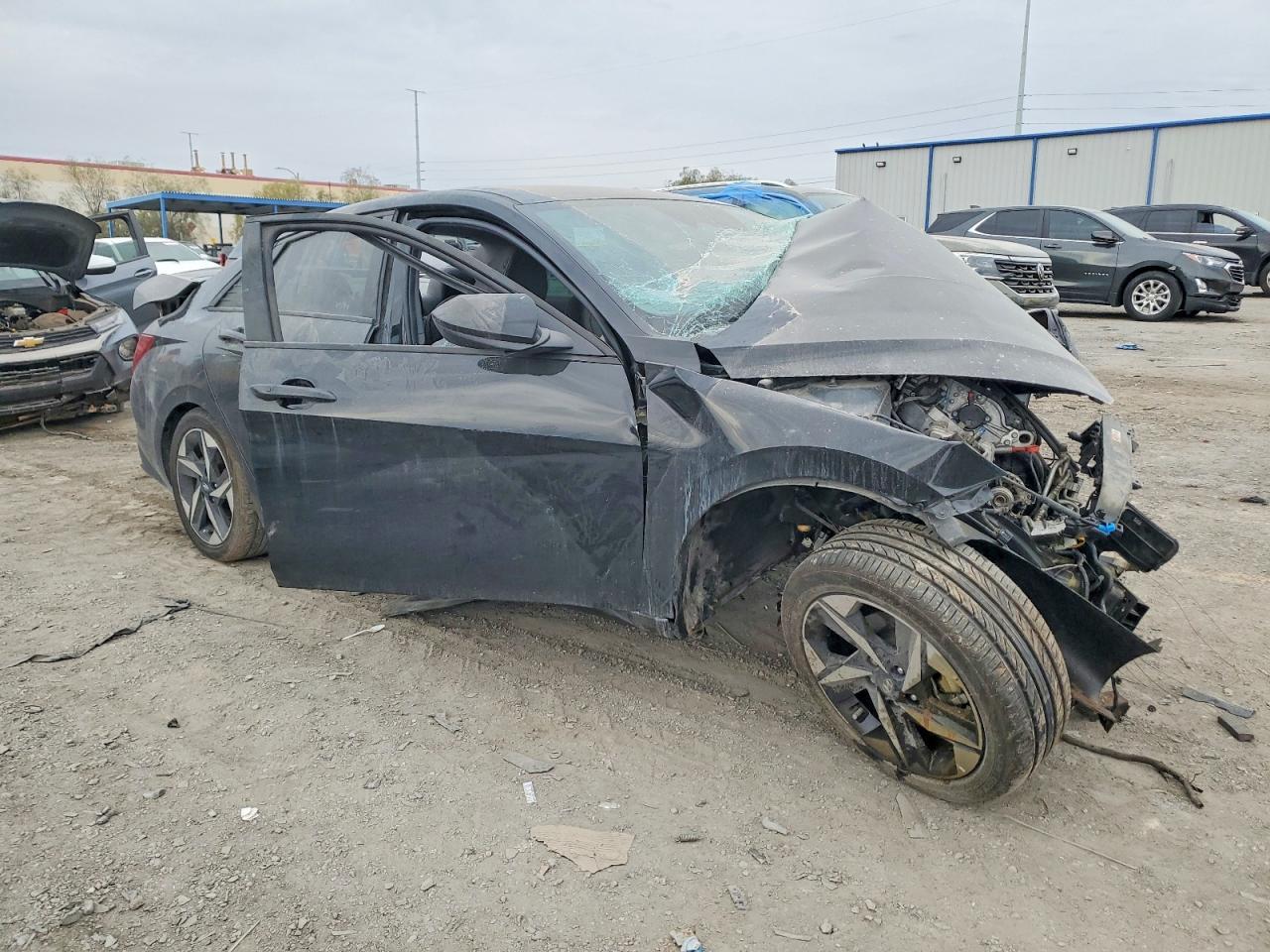 2023 Hyundai Elantra Sel - Фото 4